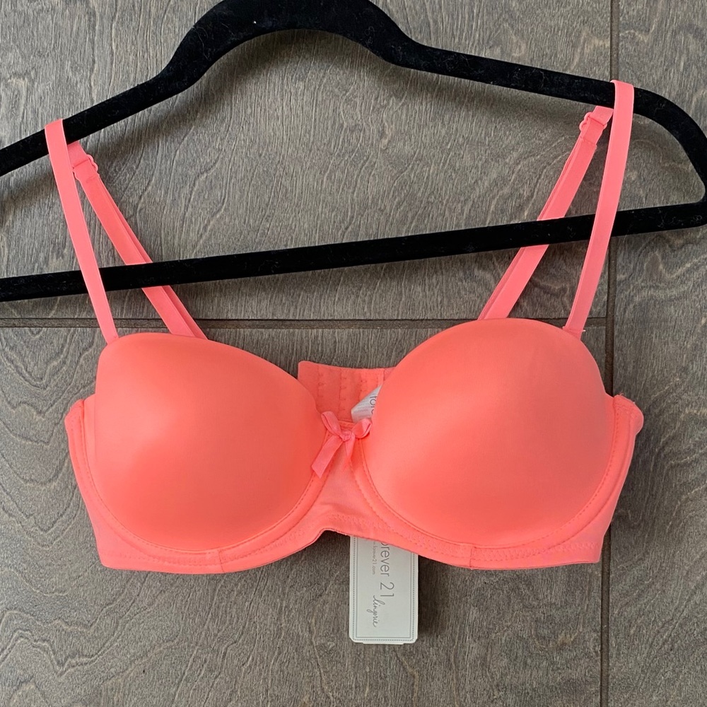 NWT Forever 21 Coral Bra